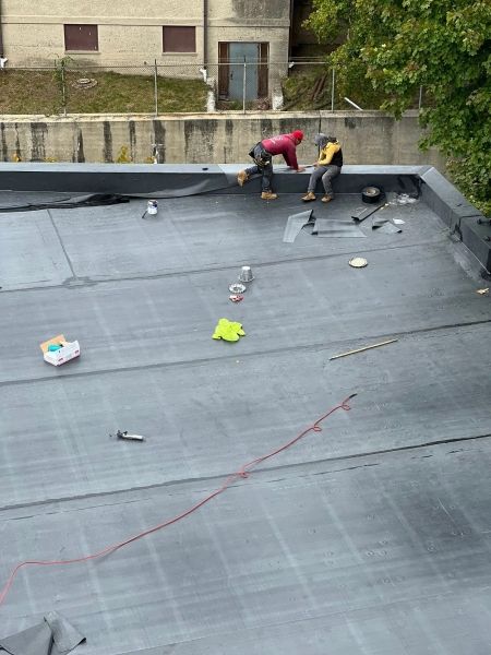 p15-flatroofing-tyee.jpg